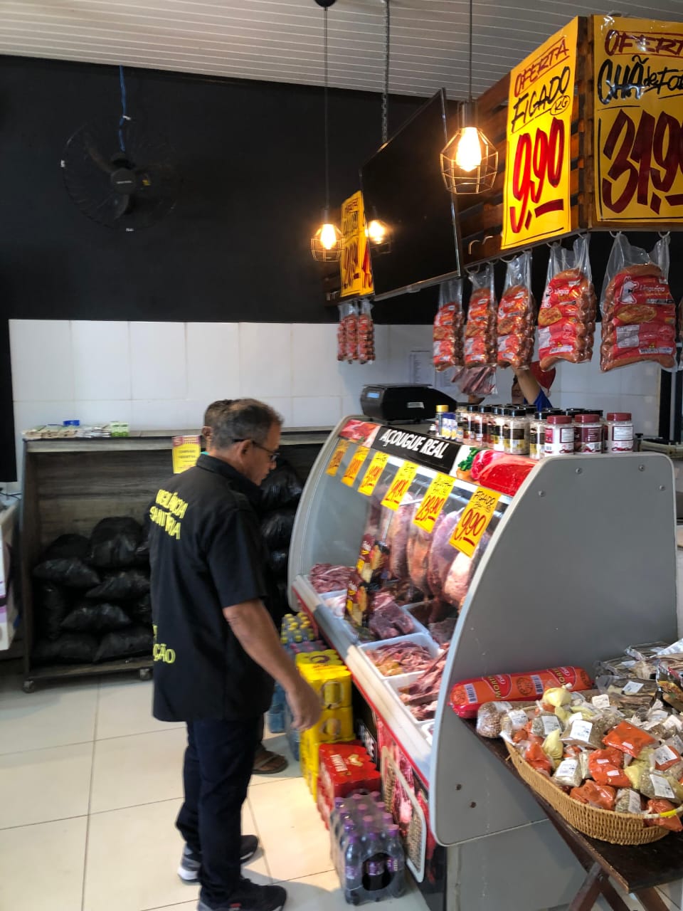 Vigilância Sanitária Intensifica Fiscalização em Mâncio Lima Após Denúncias de Carne Clandestina