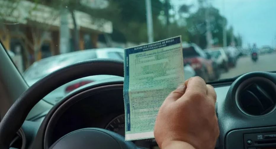 Prazo de pagamento do IPVA para veículos com placa de final 3 e 4 vai até sexta, 28