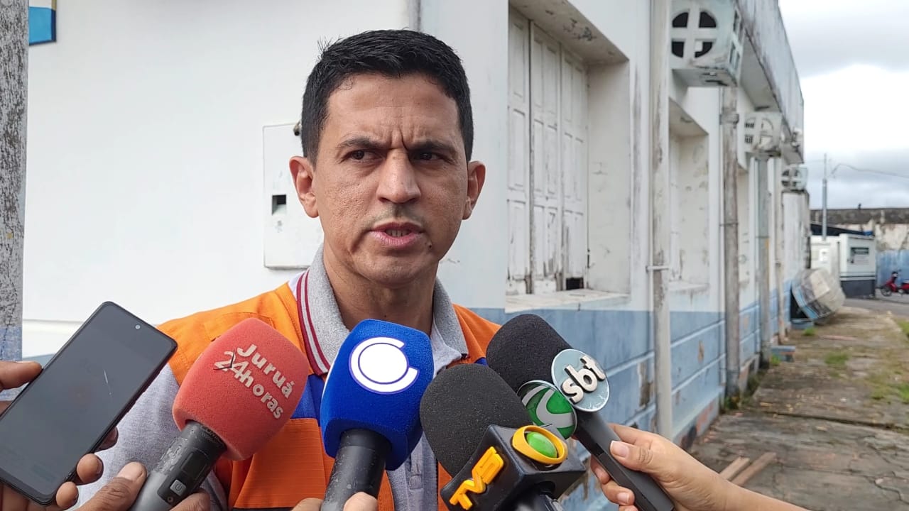 Chuva causa desbarrancamentos em Cruzeiro do Sul e Defesa Civil monitora áreas de risco