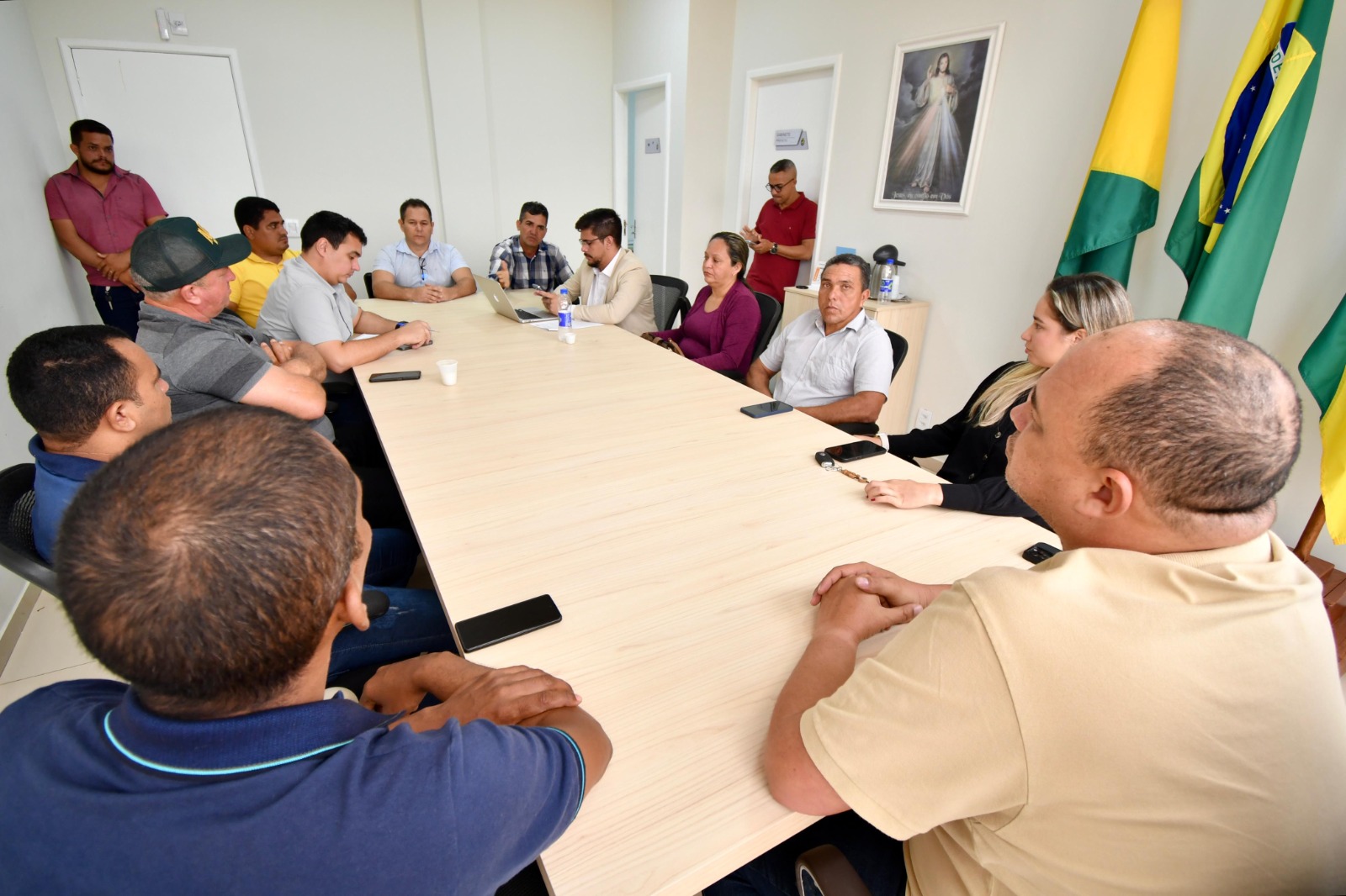 Gestão Municipal e Câmara de vereadores se unem para reabertura do abatedouro de Mâncio Lima